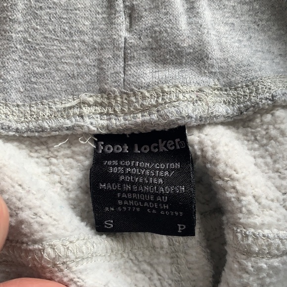 Sweatpants - Picture 3 of 4